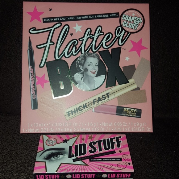 Soap & Glory Other - Soap & glory flatter box